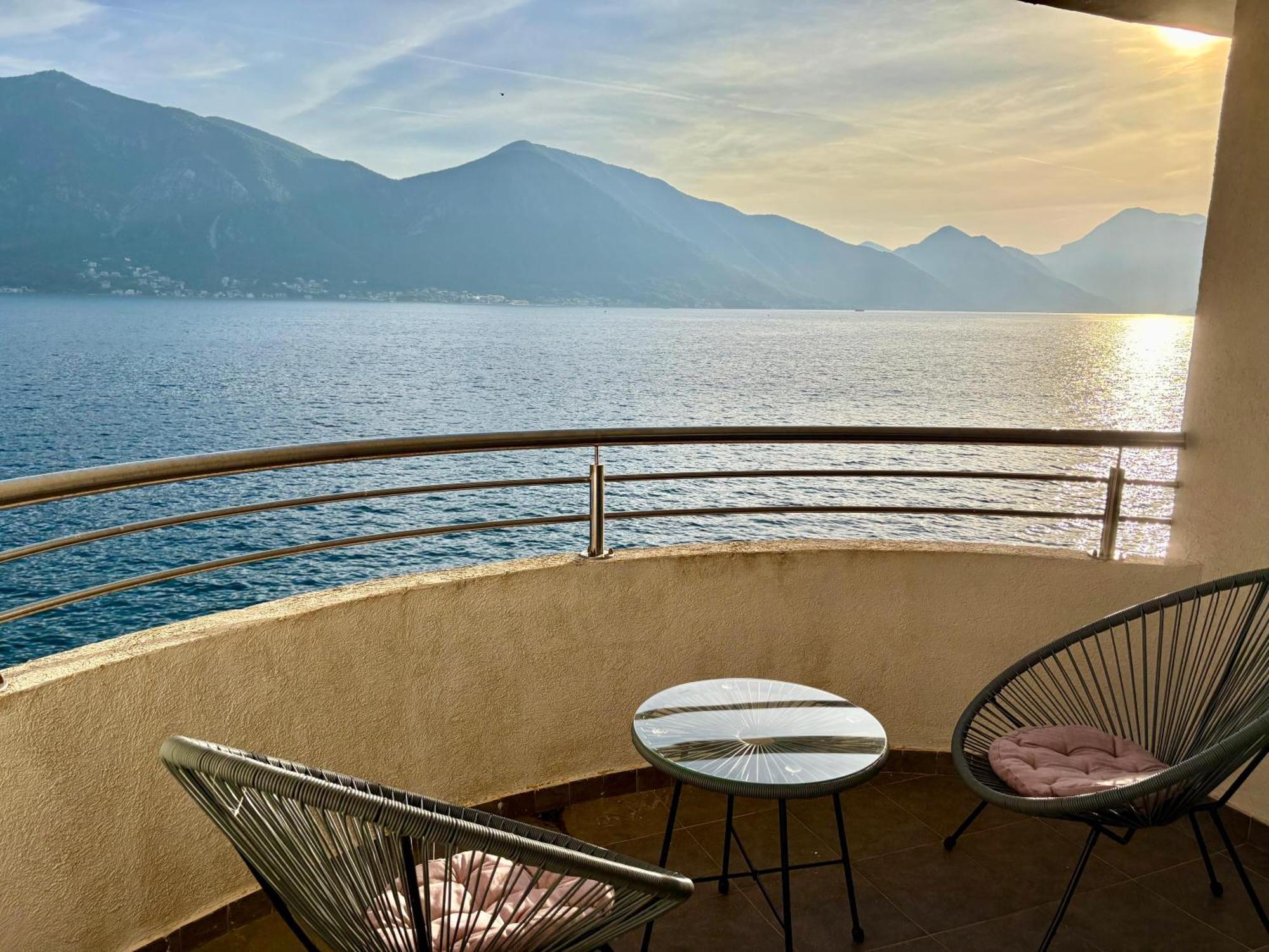 Waterfront Apartments Kotor Exterior foto