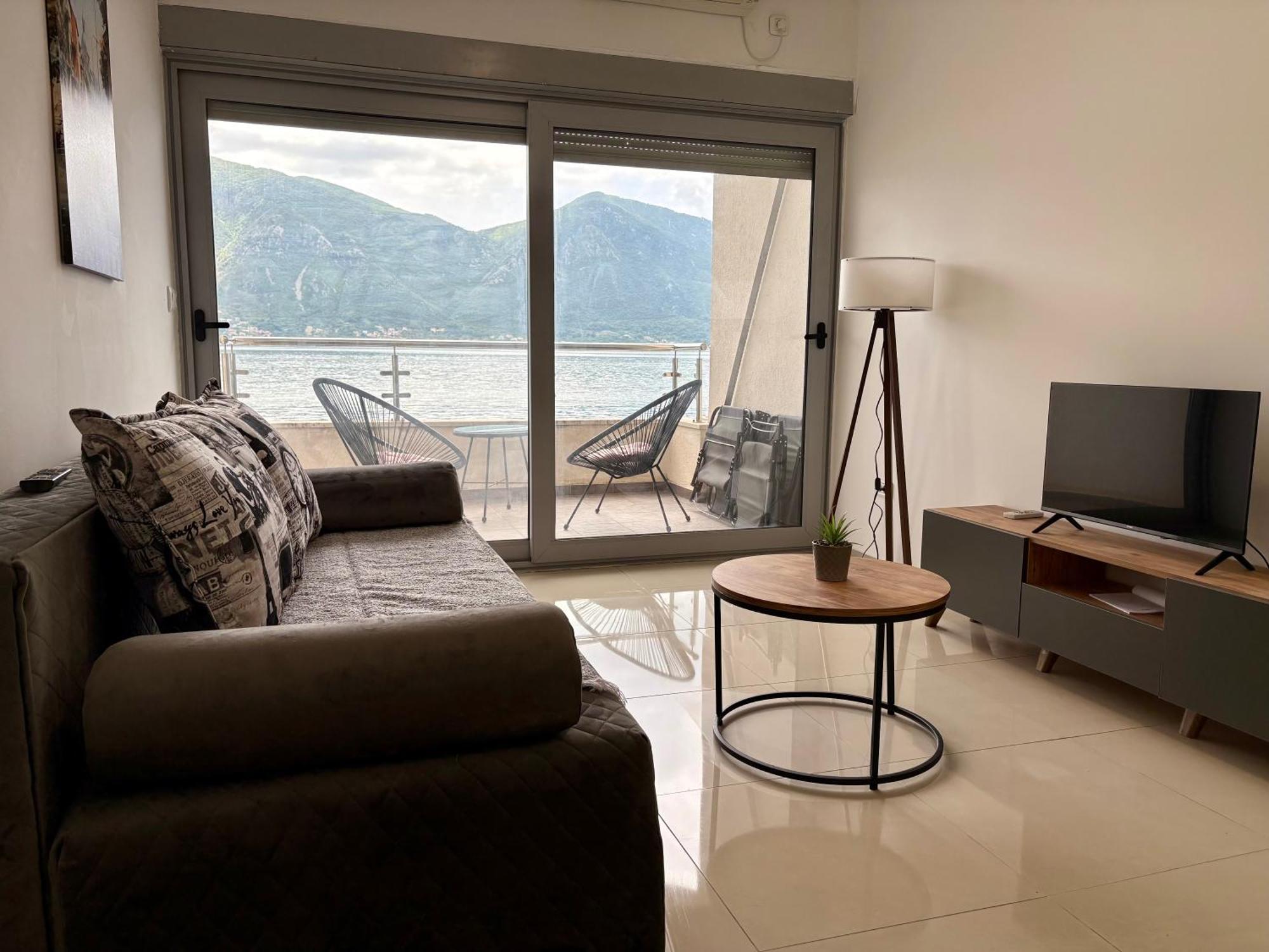 Waterfront Apartments Kotor Exterior foto