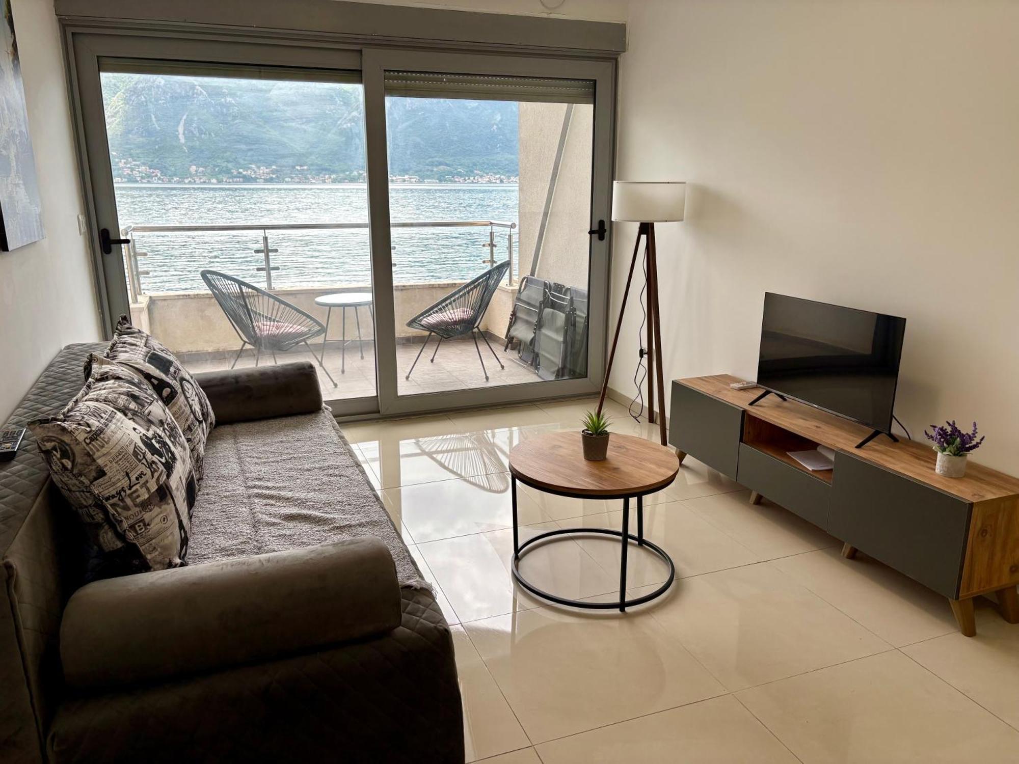 Waterfront Apartments Kotor Exterior foto